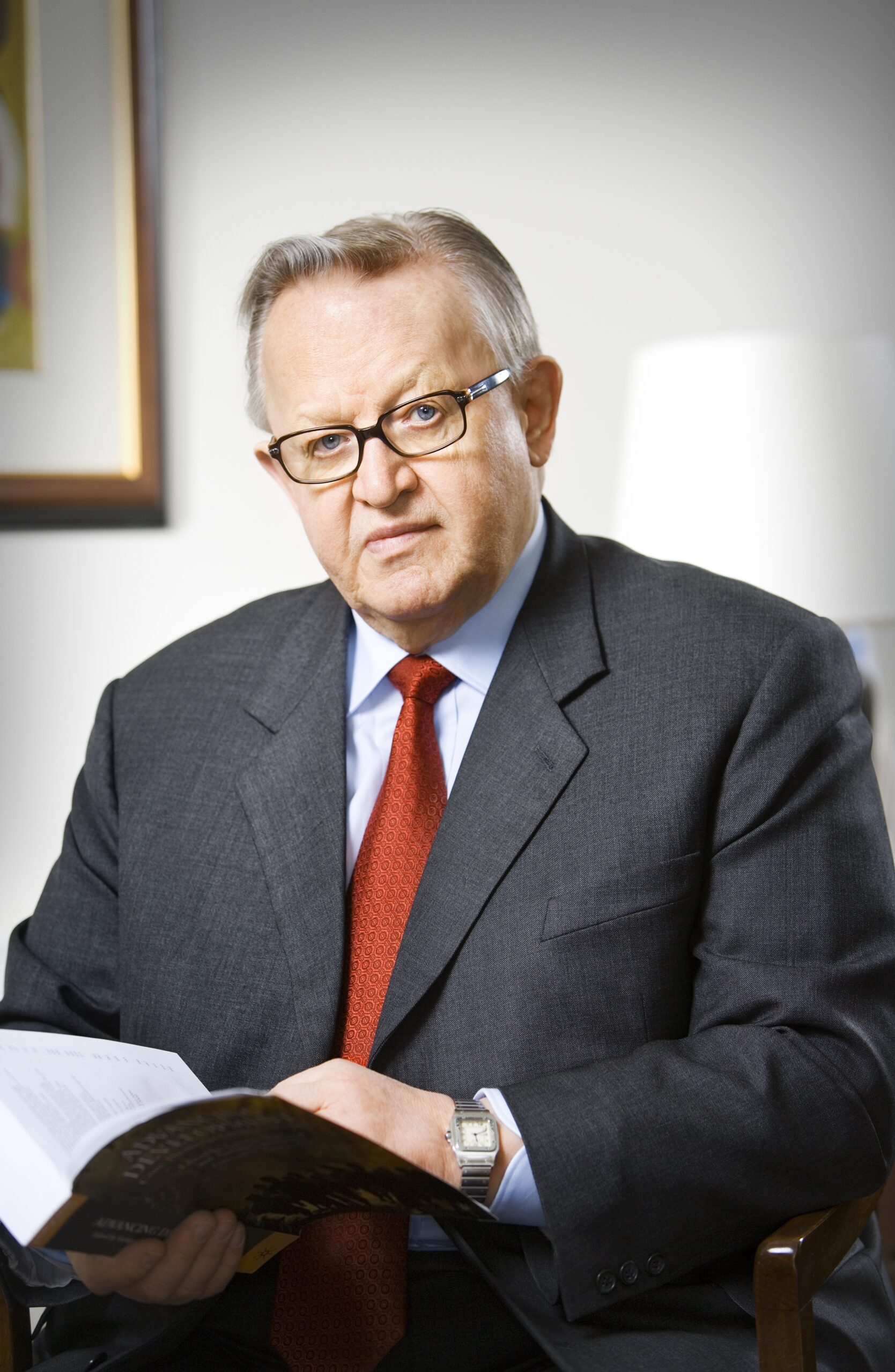 2008 Martti Ahtisaari, YMCA Finland, wins Nobel Prize